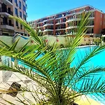 Blue Marine - Menada Apartment *